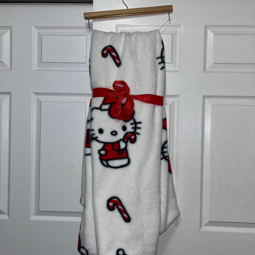 New Hello Kitty Snowman Blanket/Throw Christmas Holiday